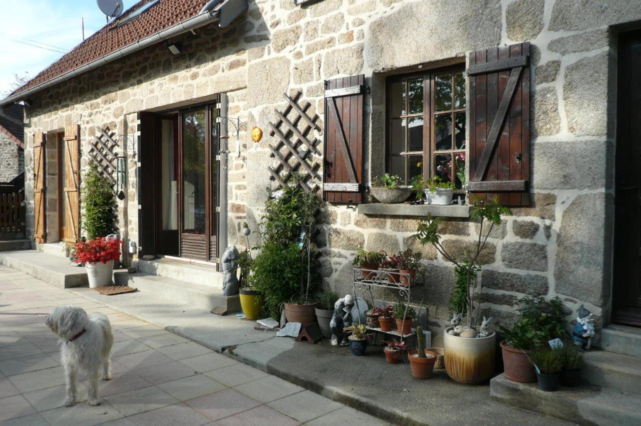 Bed and Breakfast Le Petit Papillon Eymoutiers  Zewnętrze zdjęcie